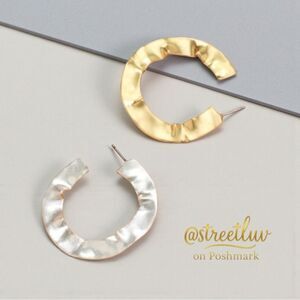 Stella & Dot Wave Hoop Earrings Reversible